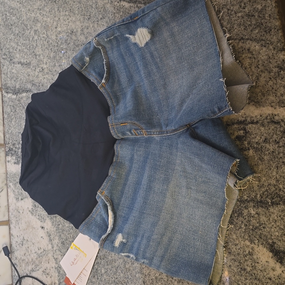 Isabel Maternity Denim Cutoff Shorts